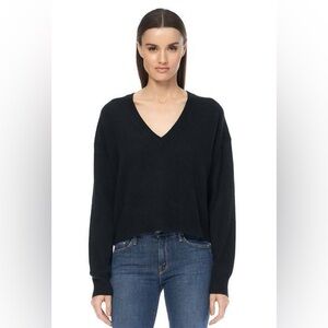 360 Cashmere Vneck Niomi Sweater Black